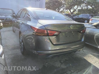 2019 Nissan Altima SL - miniatura 16