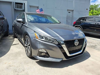 2019 Nissan Altima SL - miniatura 7