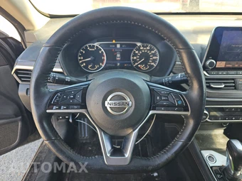 2019 Nissan Altima SL – miniatura 10