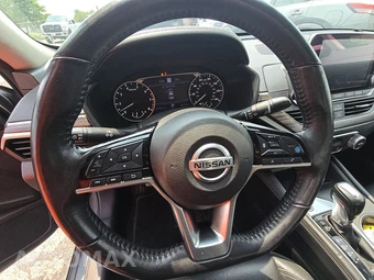 2019 Nissan Altima SL - miniatura 10