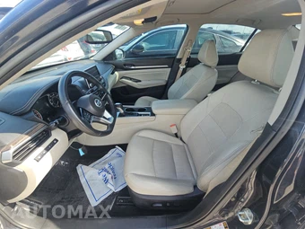 2019 Nissan Altima SL – miniatura 7