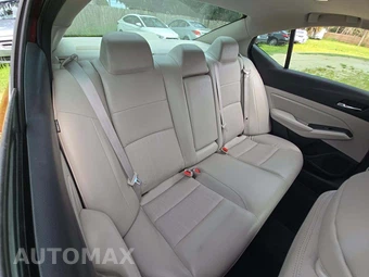 2019 Nissan Altima SL - miniatura 13