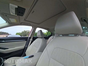 2019 Nissan Altima SL - miniatura 8