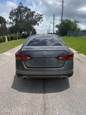2019 Nissan Altima SL - miniatura 5