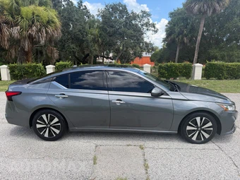 2019 Nissan Altima SL - miniatura 6
