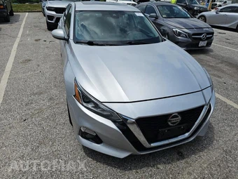 2019 Nissan Altima SL - car from the USA, Manheim Buy-Now listing at AUTOMAX