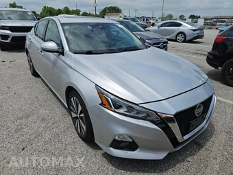 2019 Nissan Altima SL - miniatura 2
