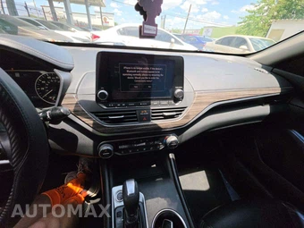 2019 Nissan Altima SL – miniatura 10