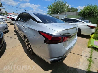 2019 Nissan Altima SL – miniatura 2