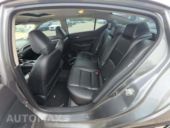 2019 Nissan Altima SL - miniatura 10