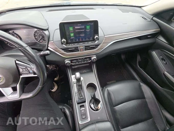 2019 Nissan Altima SL - miniatura 7