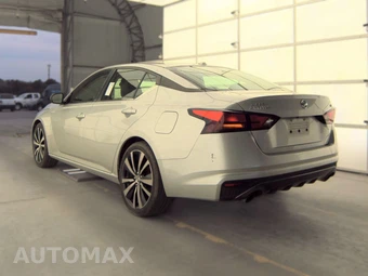 2019 Nissan Altima SR – miniatura 6