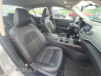 2019 Nissan Altima SR – miniatura 8