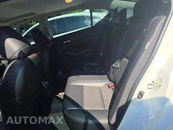 2019 Nissan Altima SR – miniatura 13