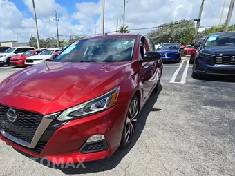 2019 Nissan Altima SR