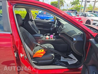 2019 Nissan Altima SR – miniatura 15