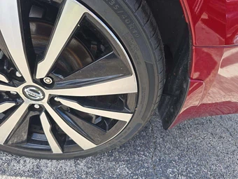2019 Nissan Altima SR – miniatura 18