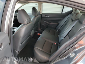 2019 Nissan Altima SR – miniatura 13