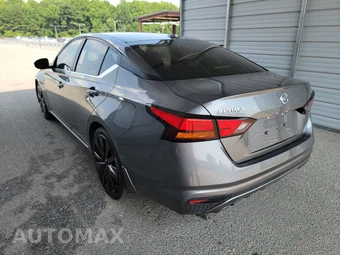 2019 Nissan Altima SR – miniatura 6
