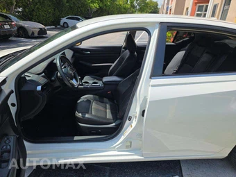 2019 Nissan Altima SR – miniatura 4