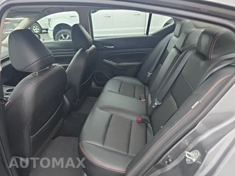 2019 Nissan Altima SR – miniatura 10