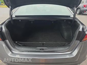 2019 Nissan Altima SR – miniatura 13