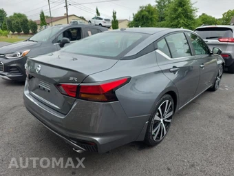 2019 Nissan Altima SR – miniatura 4