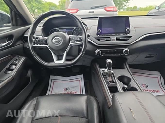 2019 Nissan Altima SR – miniatura 8