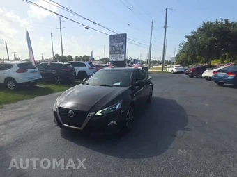 2019 Nissan Altima SR
