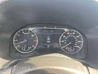 2019 Nissan Altima SR – miniatura 6