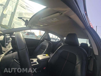 2019 Nissan Altima SR – miniatura 8