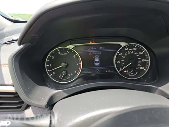 2019 Nissan Altima SR – miniatura 9
