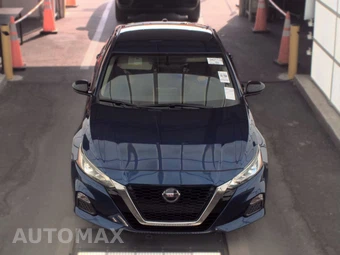 2019 Nissan Altima SR – miniatura 2
