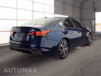 2019 Nissan Altima SR – miniatura 4