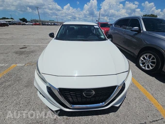 2019 Nissan Altima SR - miniatura 2