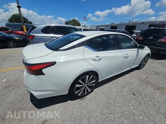 2019 Nissan Altima SR - miniatura 4