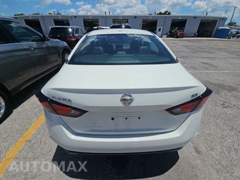 2019 Nissan Altima SR - miniatura 5