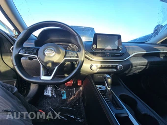 2019 Nissan Altima SR – miniatura 11