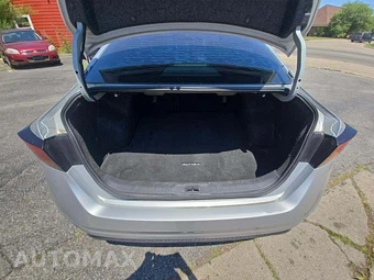 2019 Nissan Altima SR – miniatura 11
