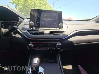 2019 Nissan Altima SR – miniatura 7