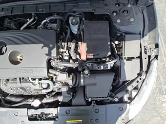 2019 Nissan Altima SR – miniatura 28