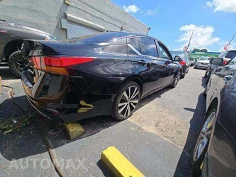 2019 Nissan Altima SR – miniatura 4