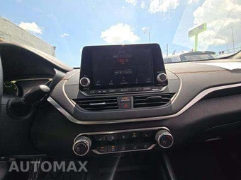 2019 Nissan Altima SR – miniatura 9