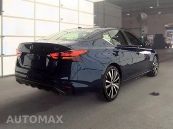 2019 Nissan Altima SR – miniatura 4