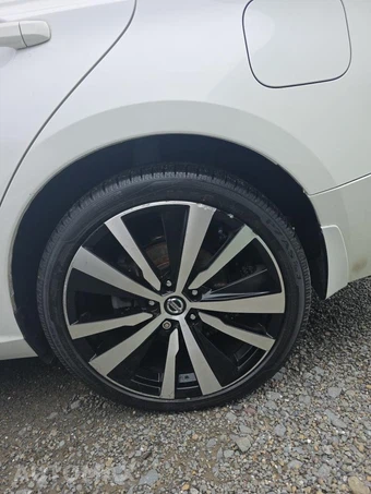 2019 Nissan Altima SR – miniatura 11