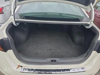 2019 Nissan Altima SR – miniatura 19