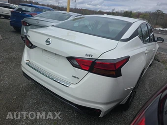 2019 Nissan Altima SR – miniatura 4