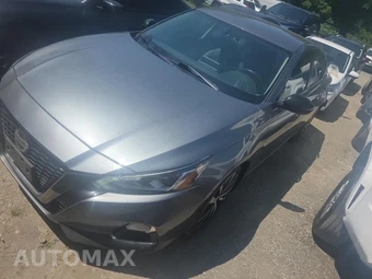 2019 Nissan Altima SR