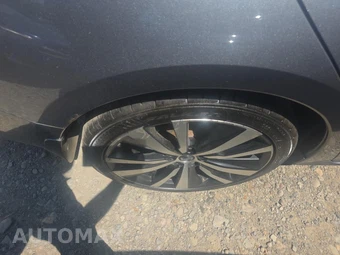 2019 Nissan Altima SR – miniatura 10