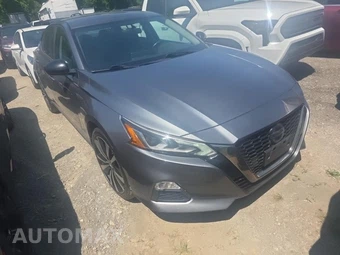 2019 Nissan Altima SR – miniatura 3